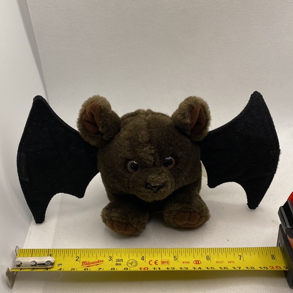 Vintage MJC Purr- Fection Plush Bat with Wings Fangs Stuffed Animal Halloween - Picture 11 of 11